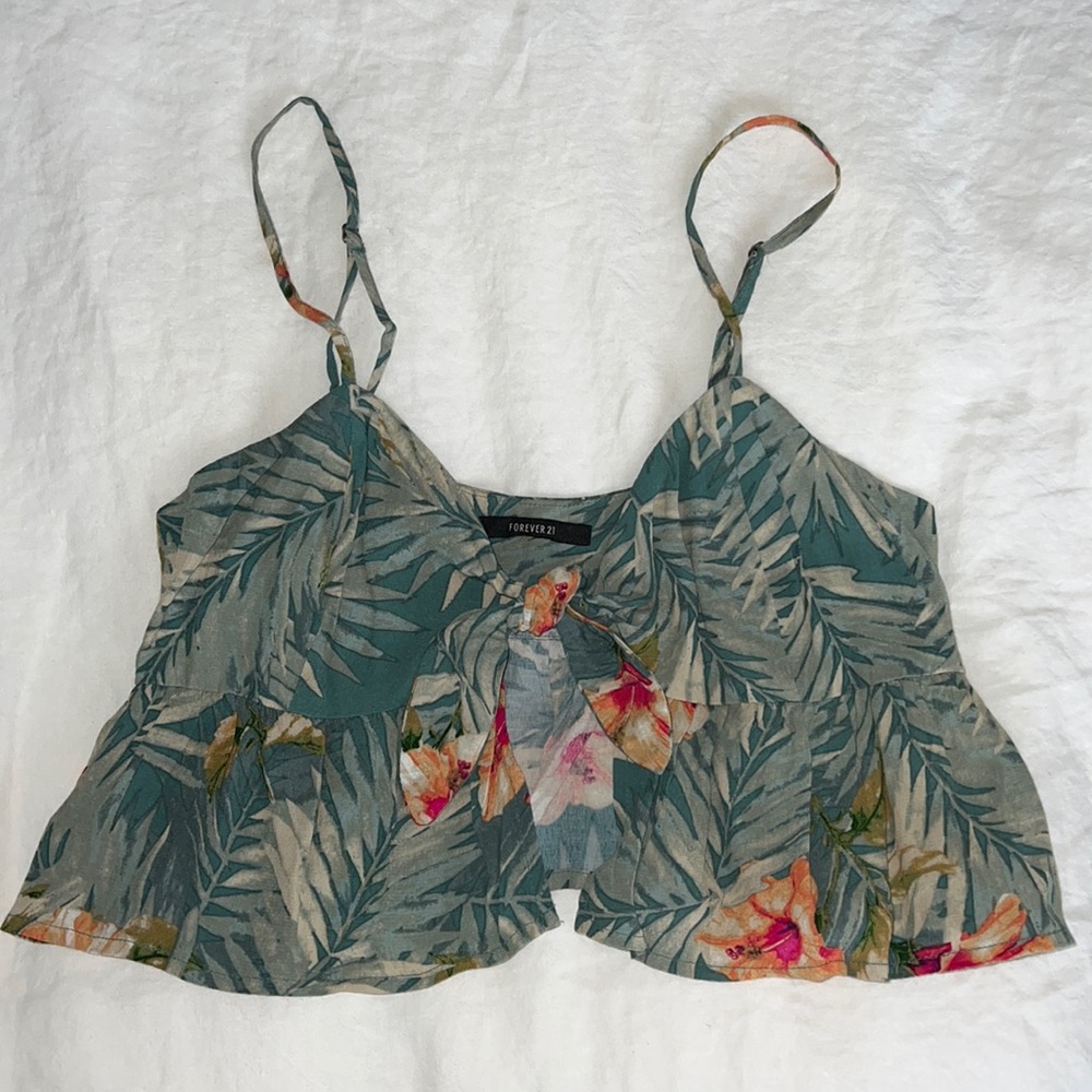 Tropical printed tie front crop top with ruffles